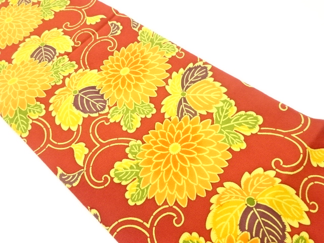 縮緬地型染菊唐草模様開き名古屋帯（額縁仕立て）